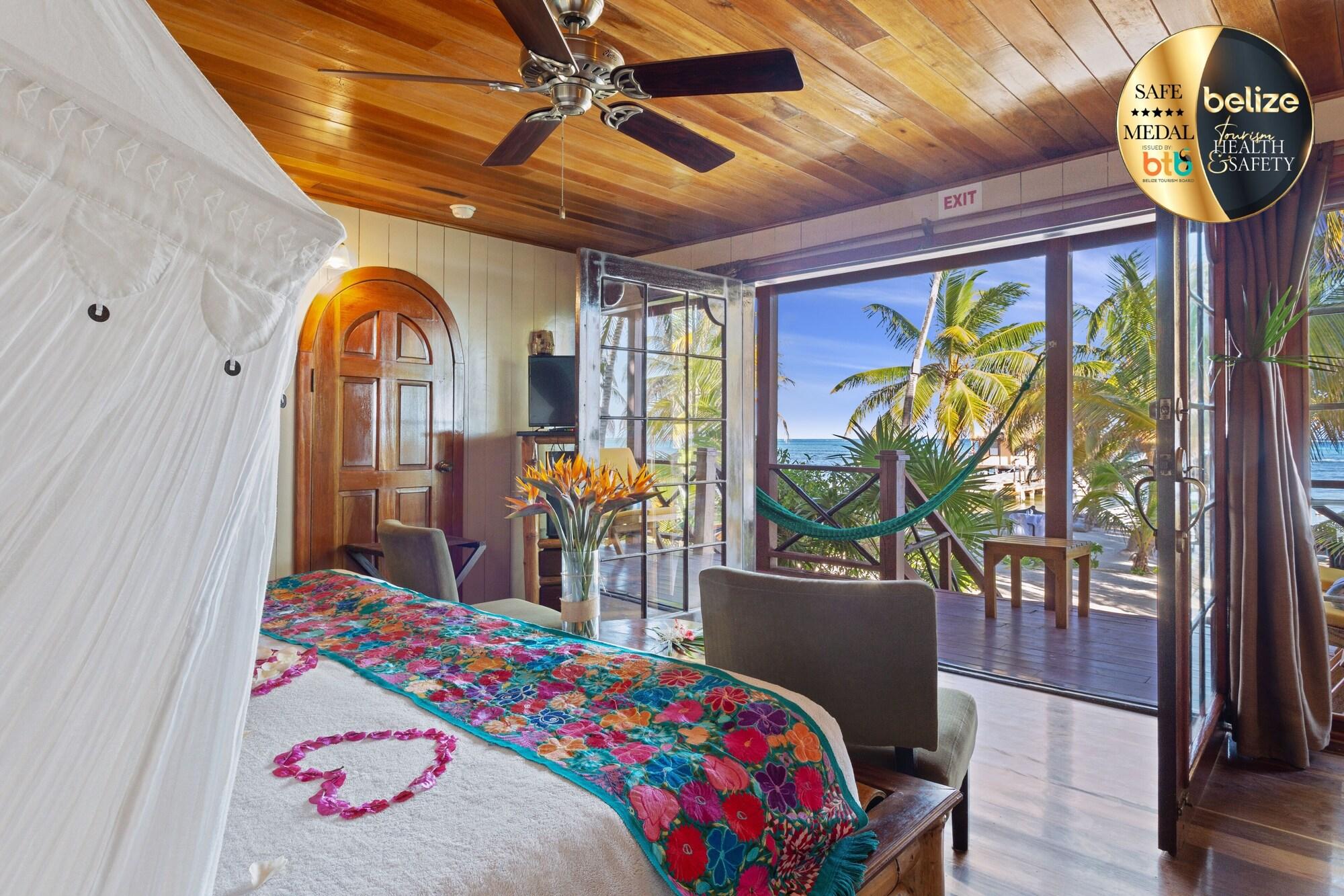 Portofino Beach Resort-An Authentic Island Escape! San Pedro  Exterior photo